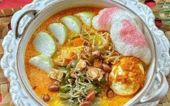 Rekomendasi Sarapan Pagi di Medan lontong kak lin
